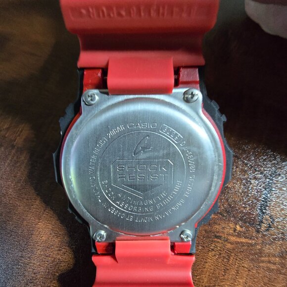 Casio G-Shiock Watch - Picture 2 of 4